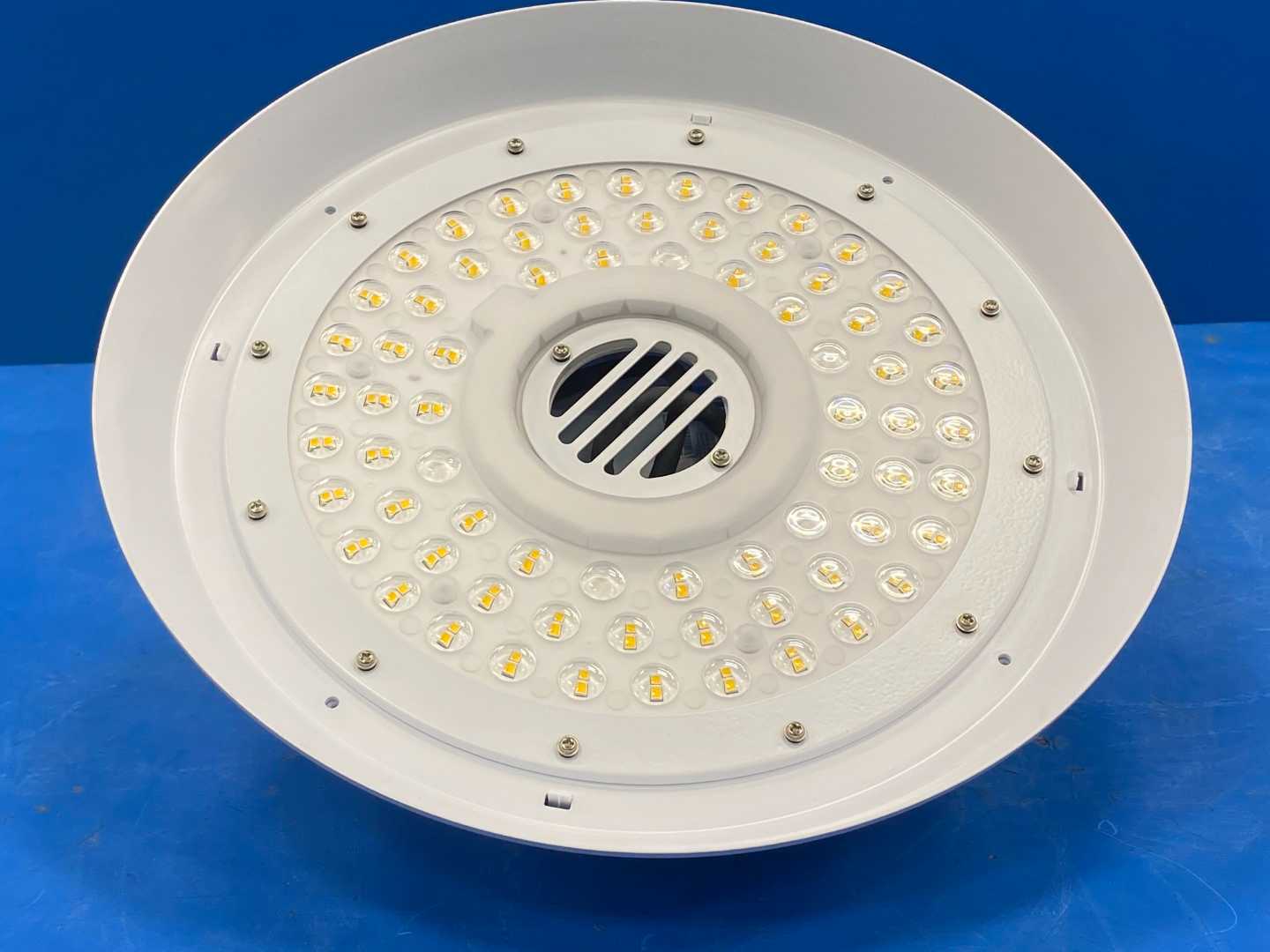 GE LED Lumination Pendant LPS Series LPS00910840VRIWHTE UL 4000K  93099218