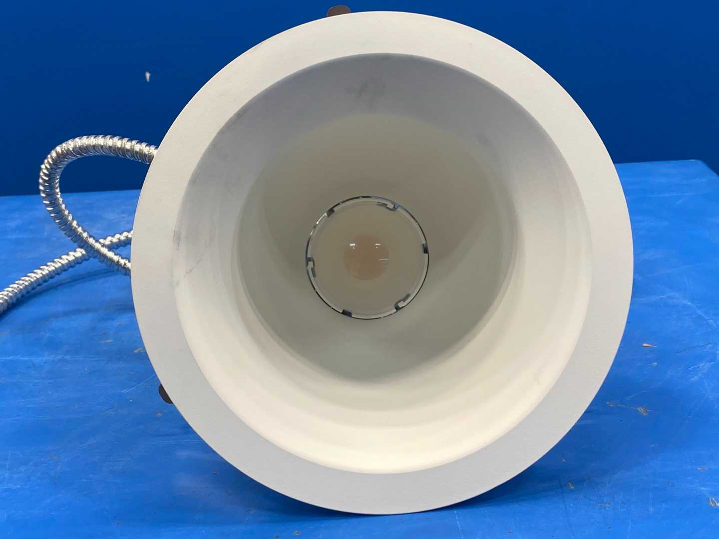 GE Lumination Recessed LED Light Fixture LRC8RB425WDPTWTWT830LQ 277V 3000K 