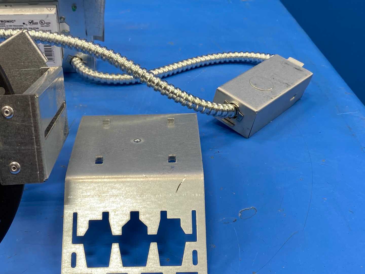 GE Current LDXB Series LDXB6R010T35VEL 93144082