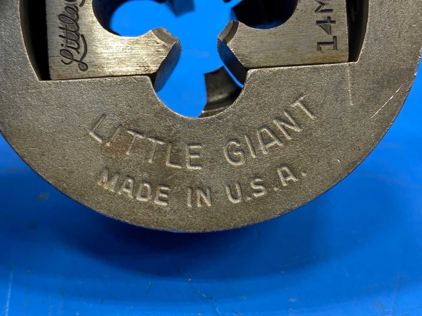 Little Giant 2-3/4" Threading Die 14M/M2 