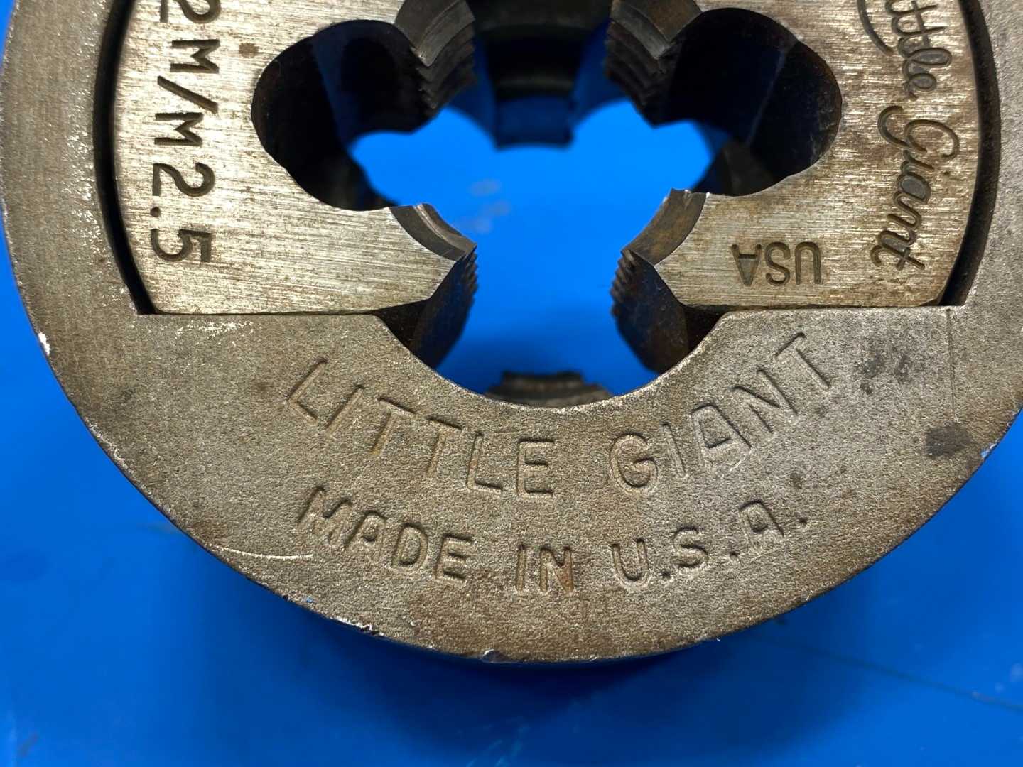 Little Giant 2-3/4" Threading Die 22M/M2.5 