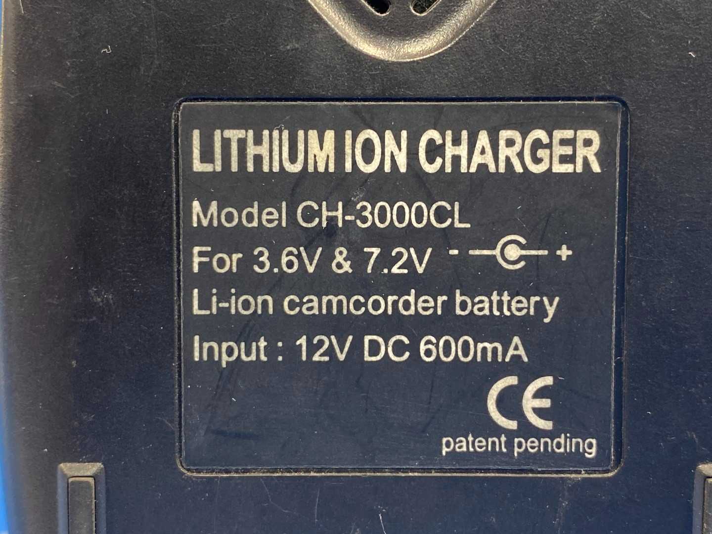 Quick Charge Li-ion Wall Charger Model CH-3000CL for Camcorder Battery