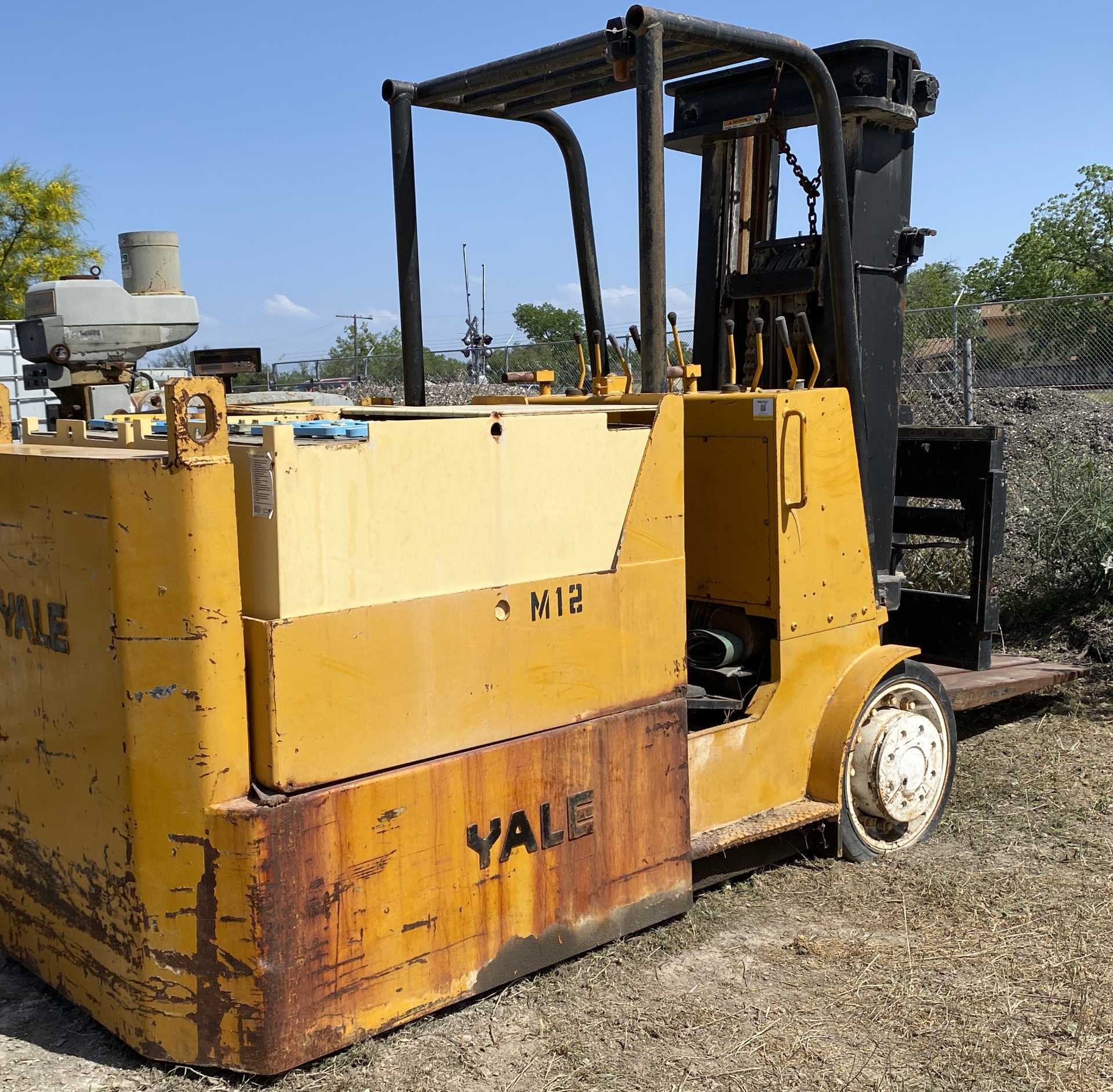 Yale Giant Electric Forklift - 72V K410C300 - 30K Capacity, 62" Forks - Heavy-Duty Industrial Forklift