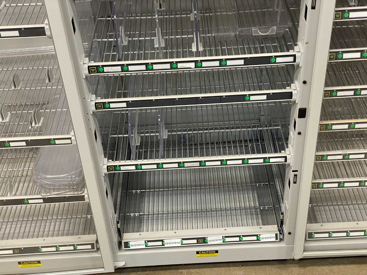 Omnicell 3 Cell 344 Medication Dispensing System - No SD Card - Secure Automated Pharmacy Solution