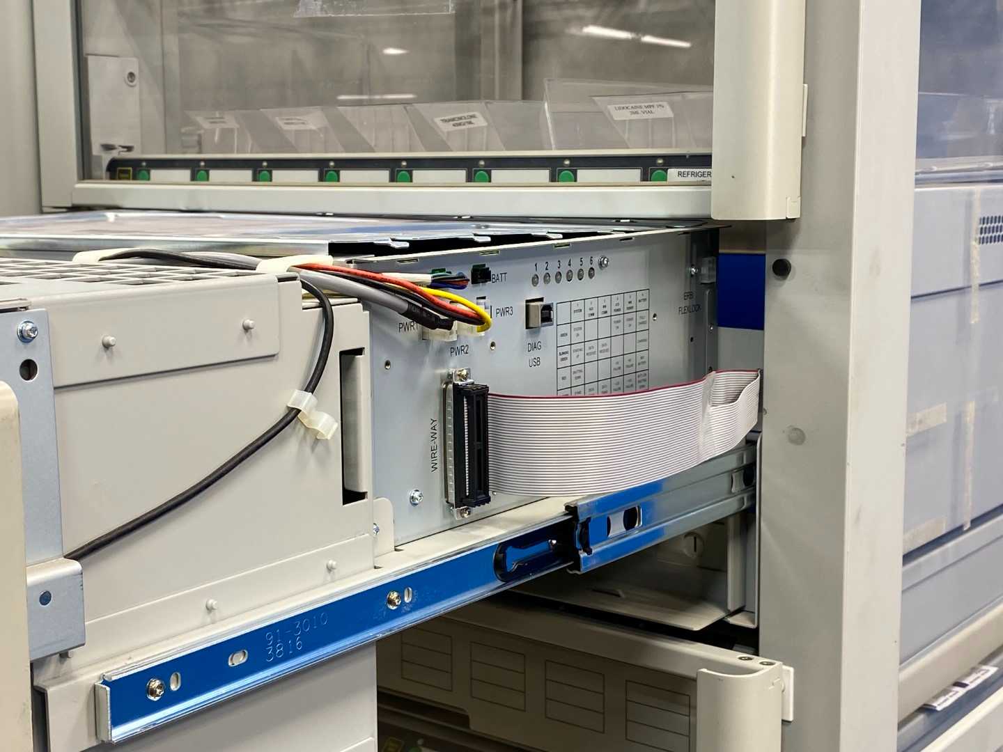 Omnicell 3 Cell 344 Medication Dispensing System - No SD Card - Secure Automated Pharmacy Solution