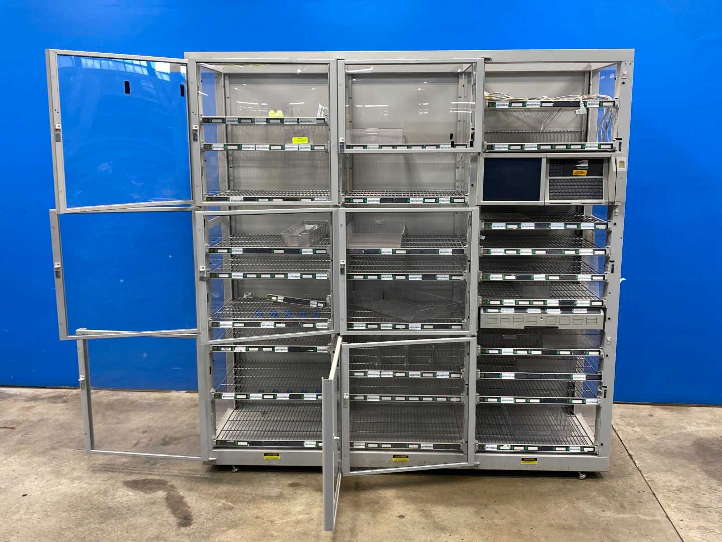 Omnicell 3 Cell OmniSupplier - No SC Card - Includes Zebra Gun Scanner (Top Left Door Bent)