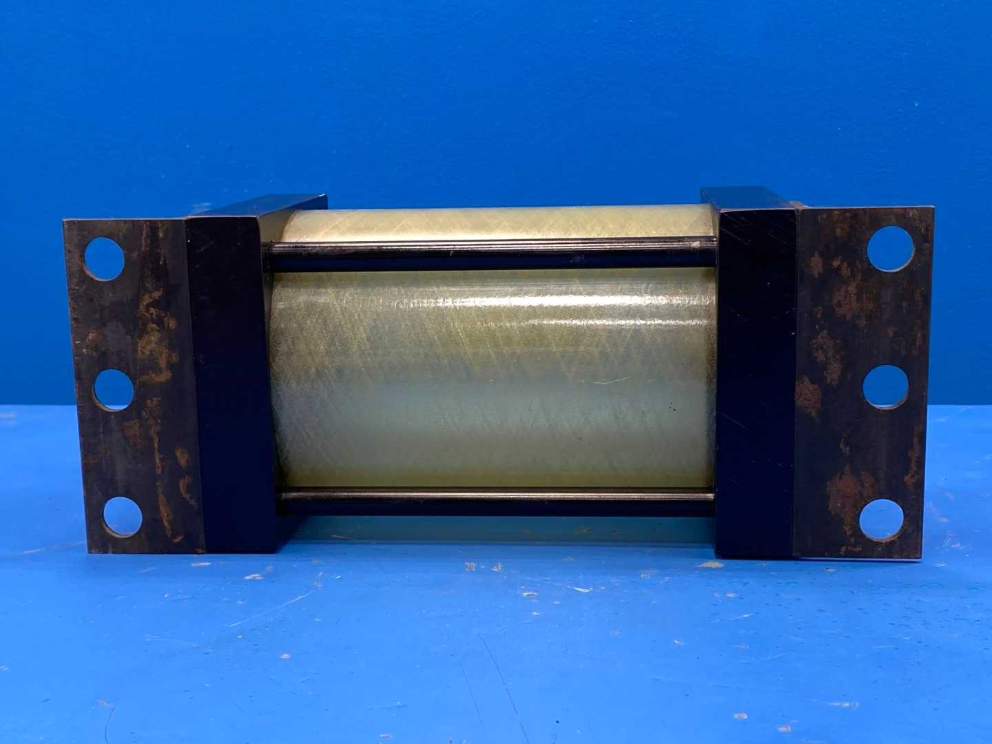 Norgren Type AOT-10X7 Pneumatic Cylinder