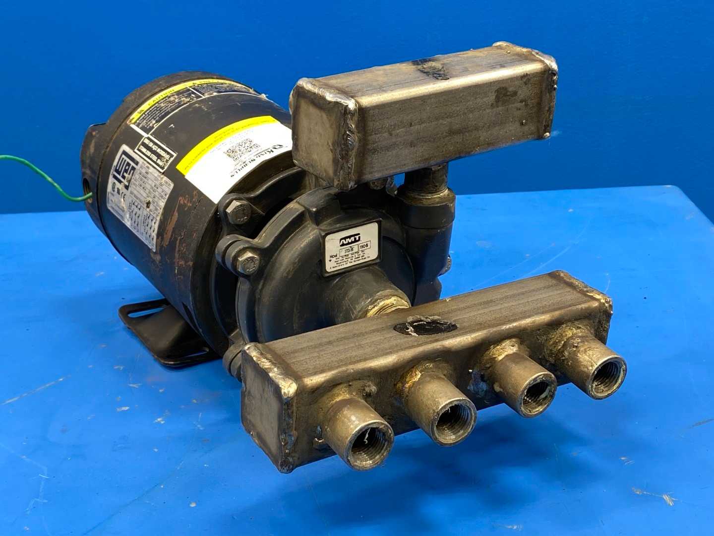 WEG .5036ES3EJP56J-S 208-230/460V 3PH Motor w/ AMT Mod 3703-98