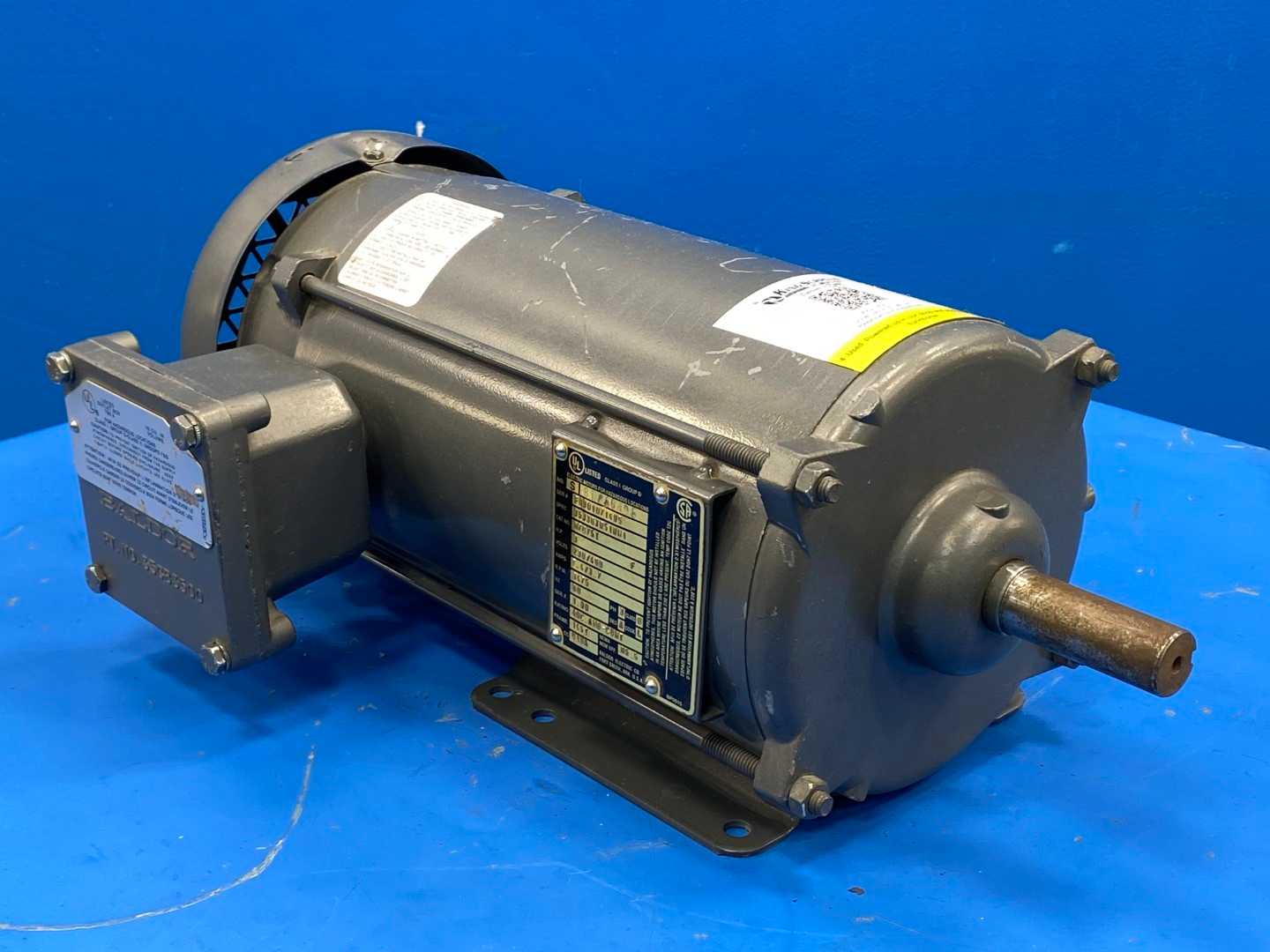 Baldor M7075T Motor 3HP 145T FR 208-230/460 RPM 3450 3 PH