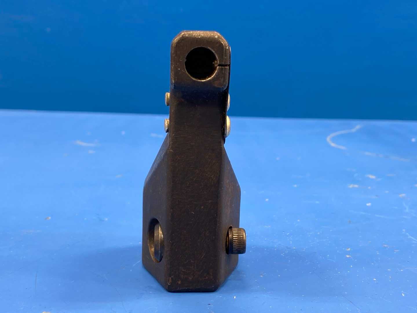 ATI AT595C Rivet Adapter 90Degree