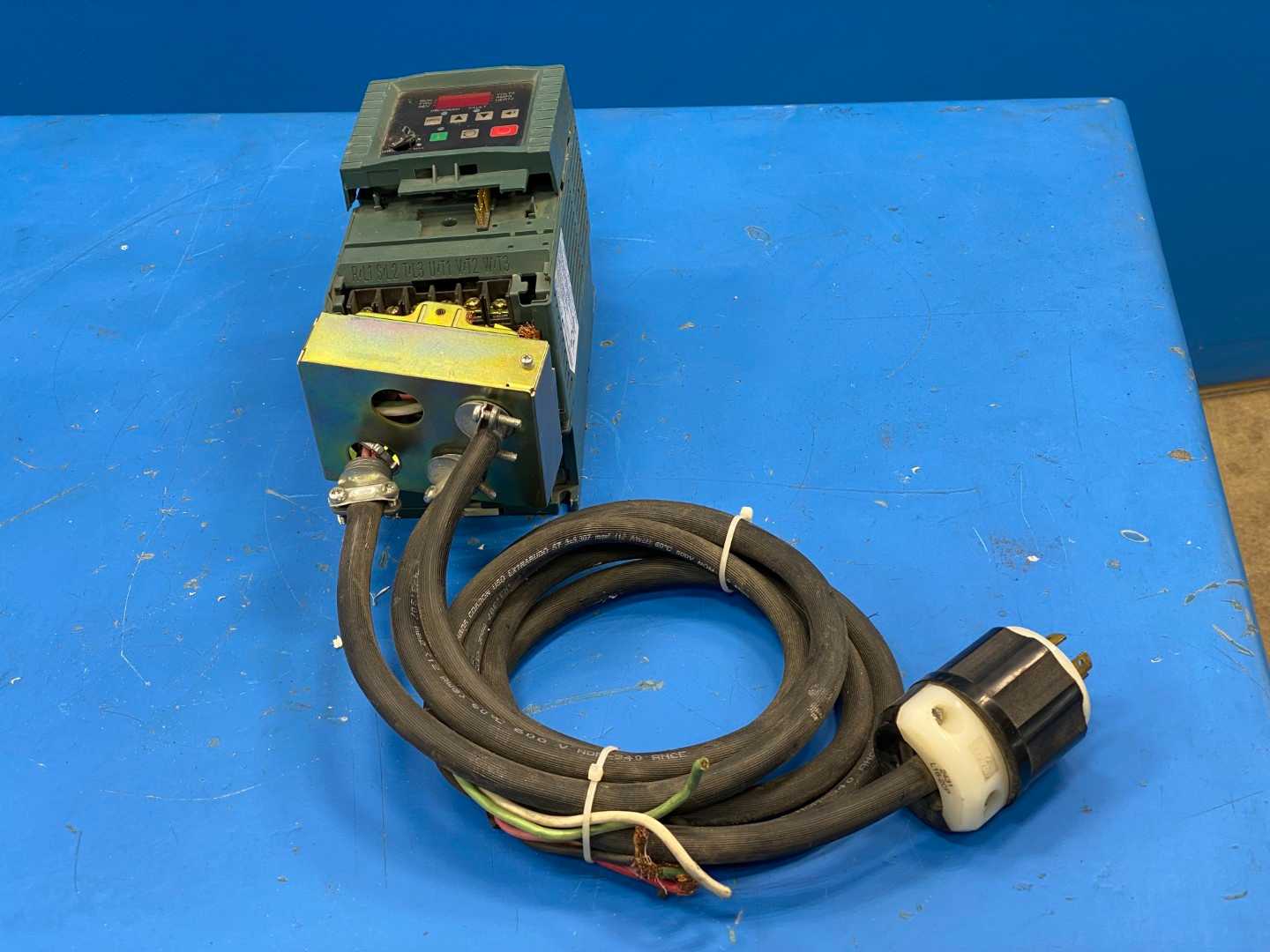 Reliance VFD Drive 6MB40001 for 1HP Motor 460V 3PH AC 