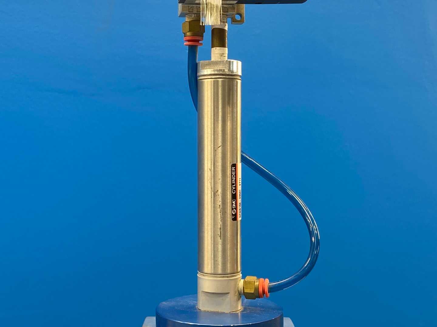 Autoload pneumatic cross valve 250 psi