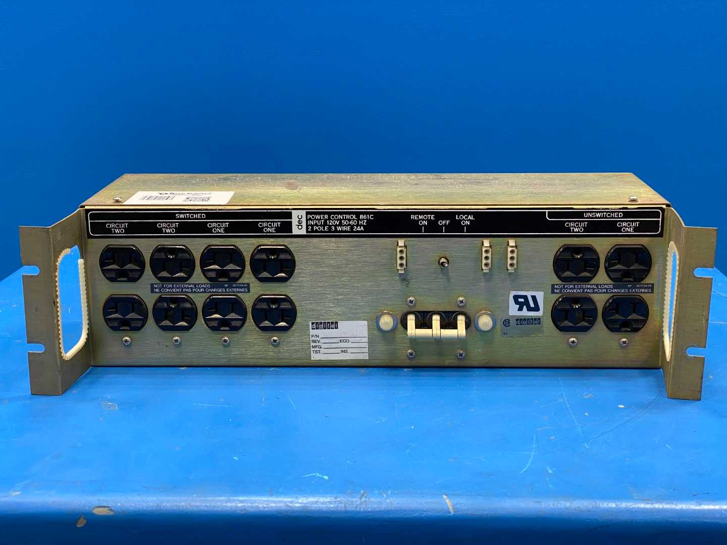 MARWAY MPD 861C 24A 120V 50-60Hz Rack Mount Power Distribution System