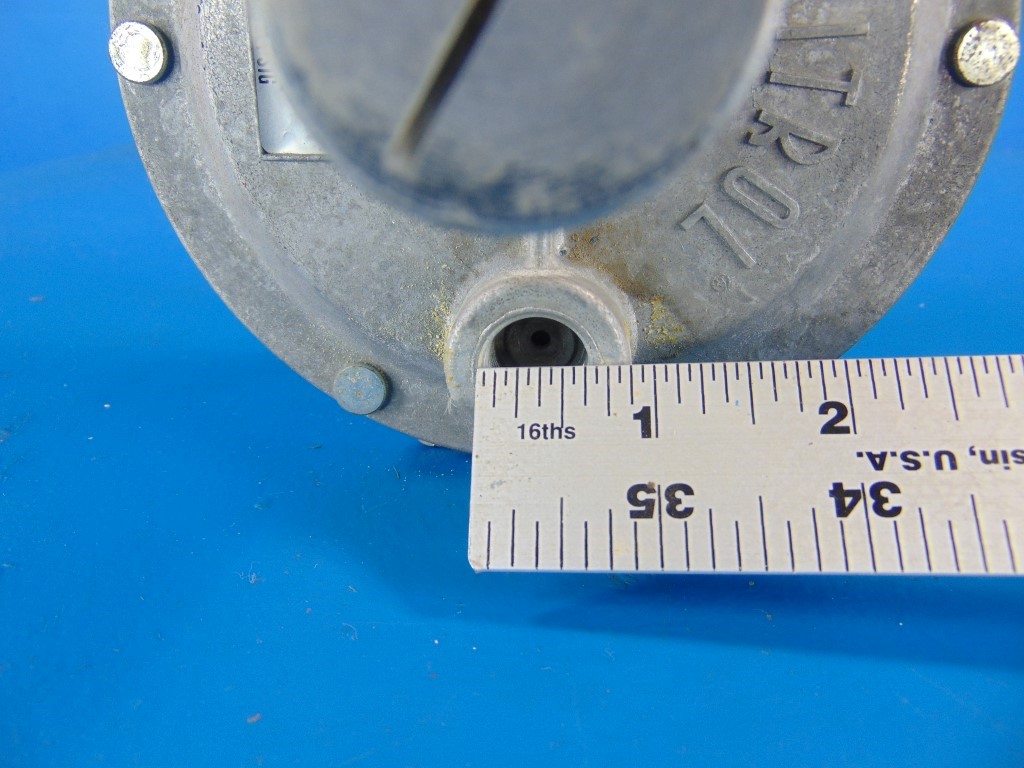 Maxitrol 325-5A 10PSIG Natural Gas Regulator
