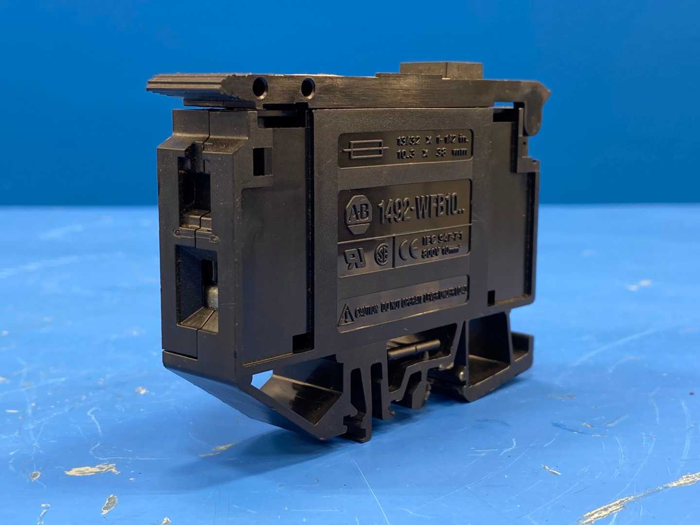 ALLEN BRADLEY 1492-WFB10  TERMINAL BLOCK