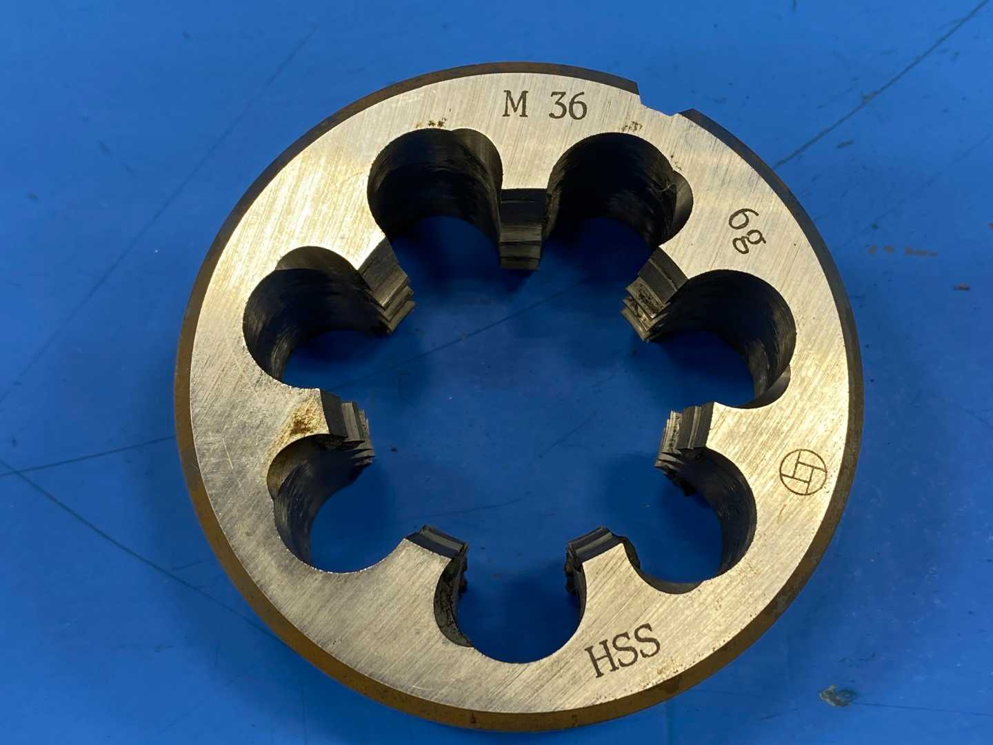 2.5" DIE HSS 6g M36 