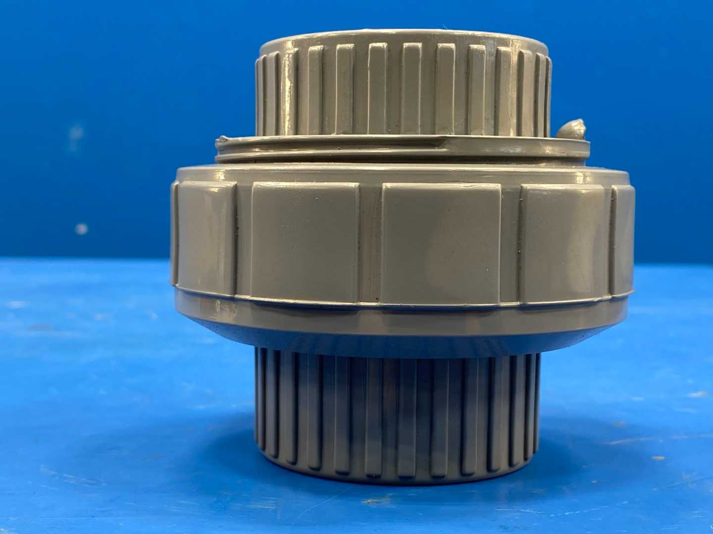 Chemtrol Nibco 1-1/2" CPVC Union Coupling