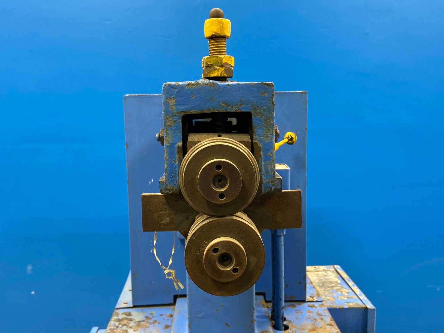 Pexto 3617-B Sheet Metal Roller - 18 Gauge Capacity - Precision Industrial Rolling Machine