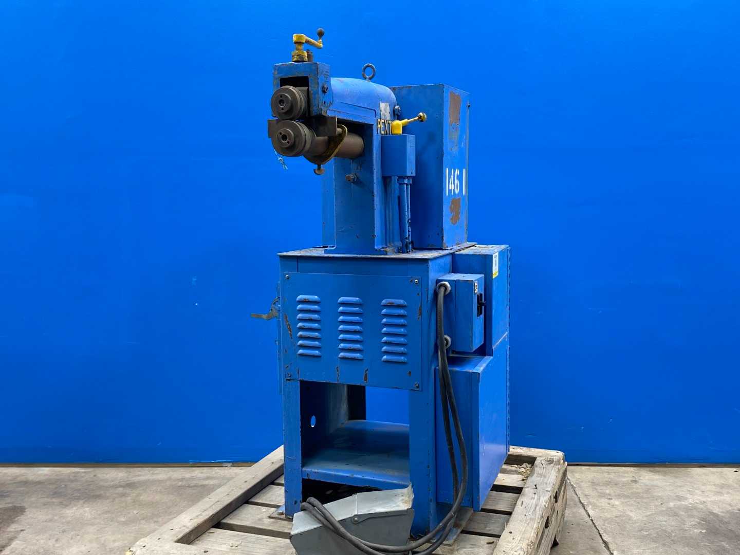 Pexto 3617-B Sheet Metal Roller - 18 Gauge Capacity - Precision Industrial Rolling Machine