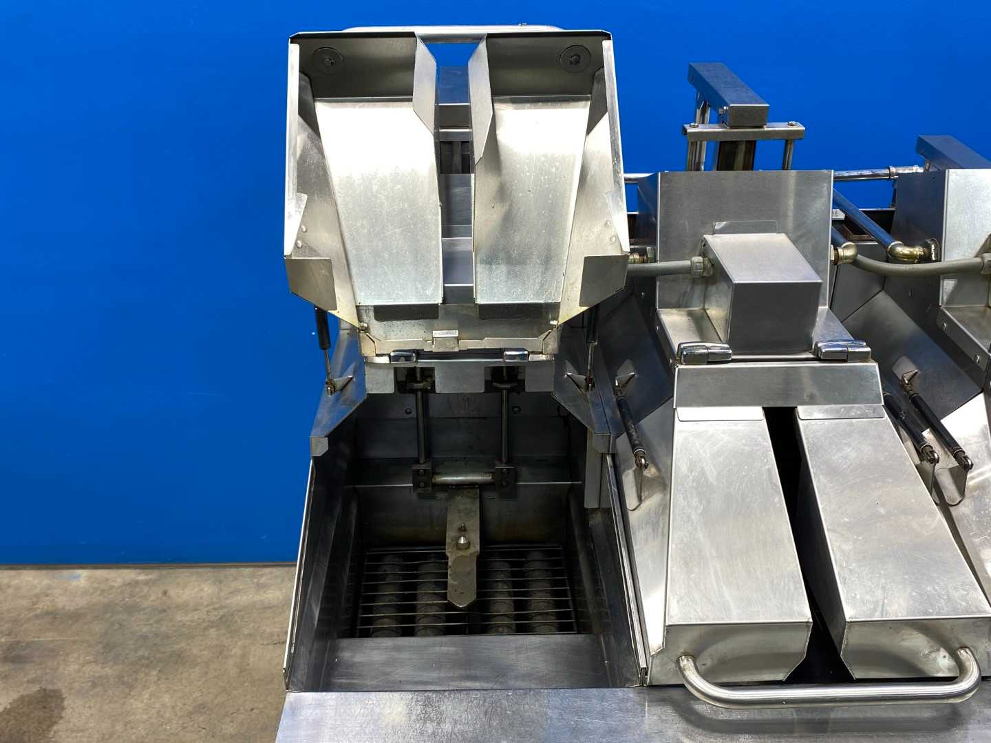 Pitco Solstice Supreme 5-Bay Fryer with SSH55-SS | Advanced Fryer w/ Computer Controls