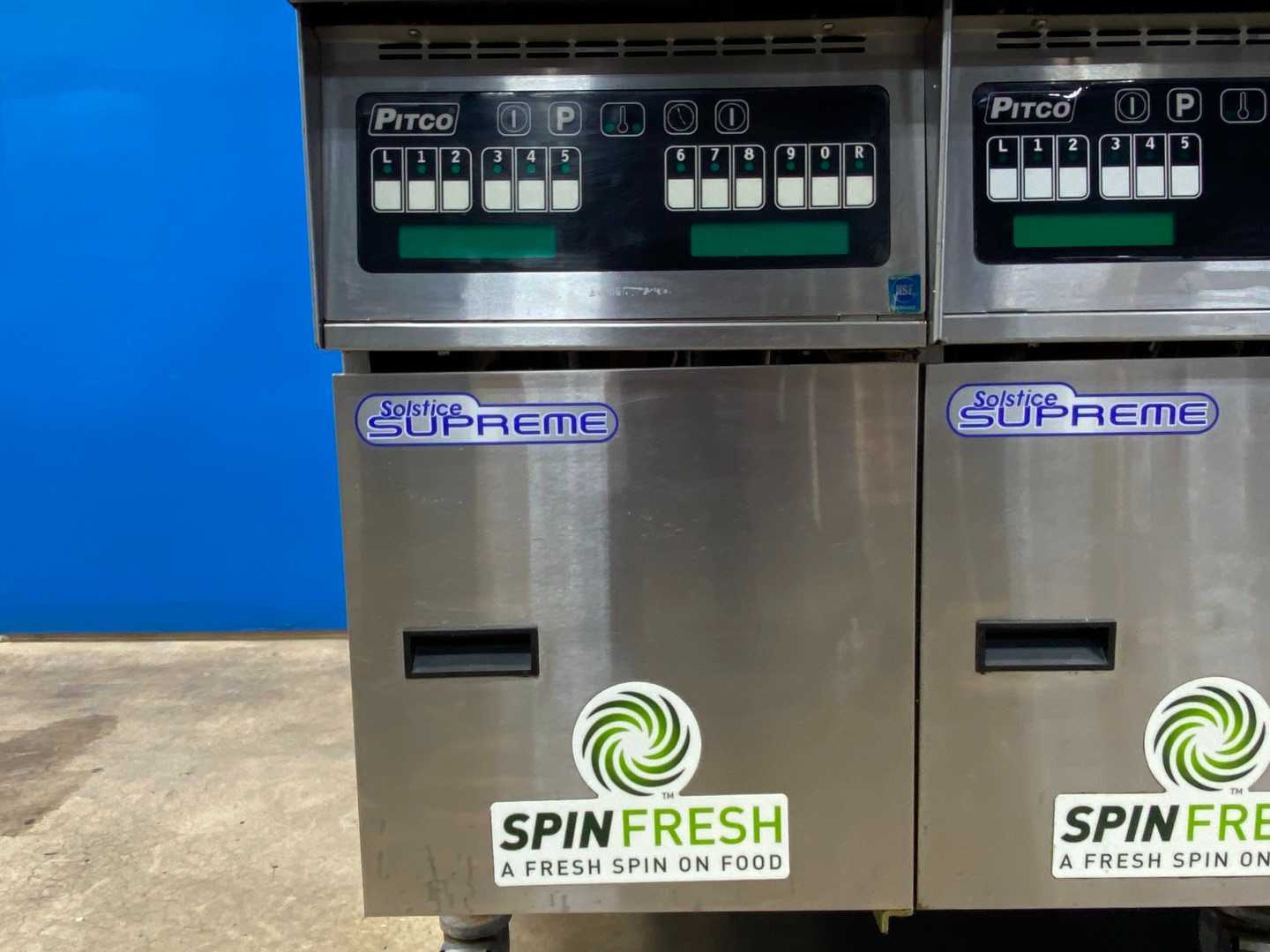 Pitco Solstice Supreme 5-Bay Fryer with SSH55-SS | Advanced Fryer w/ Computer Controls