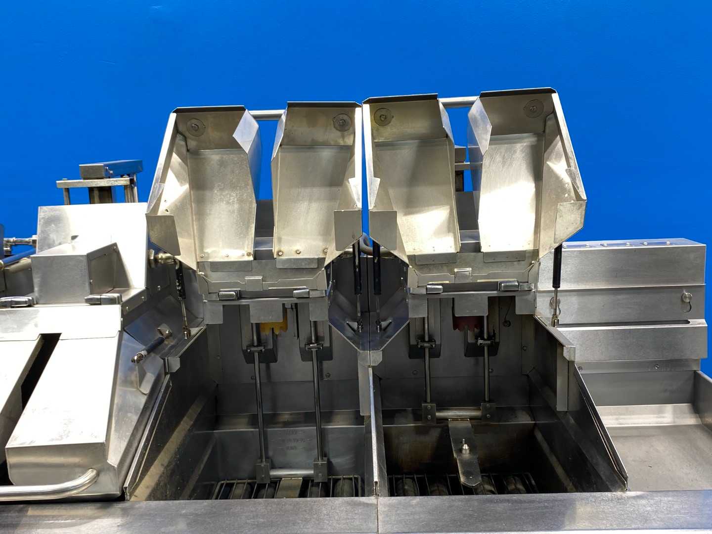 Pitco Solstice Supreme 5-Bay Fryer with SSH55-SS | Advanced Fryer w/ Computer Controls