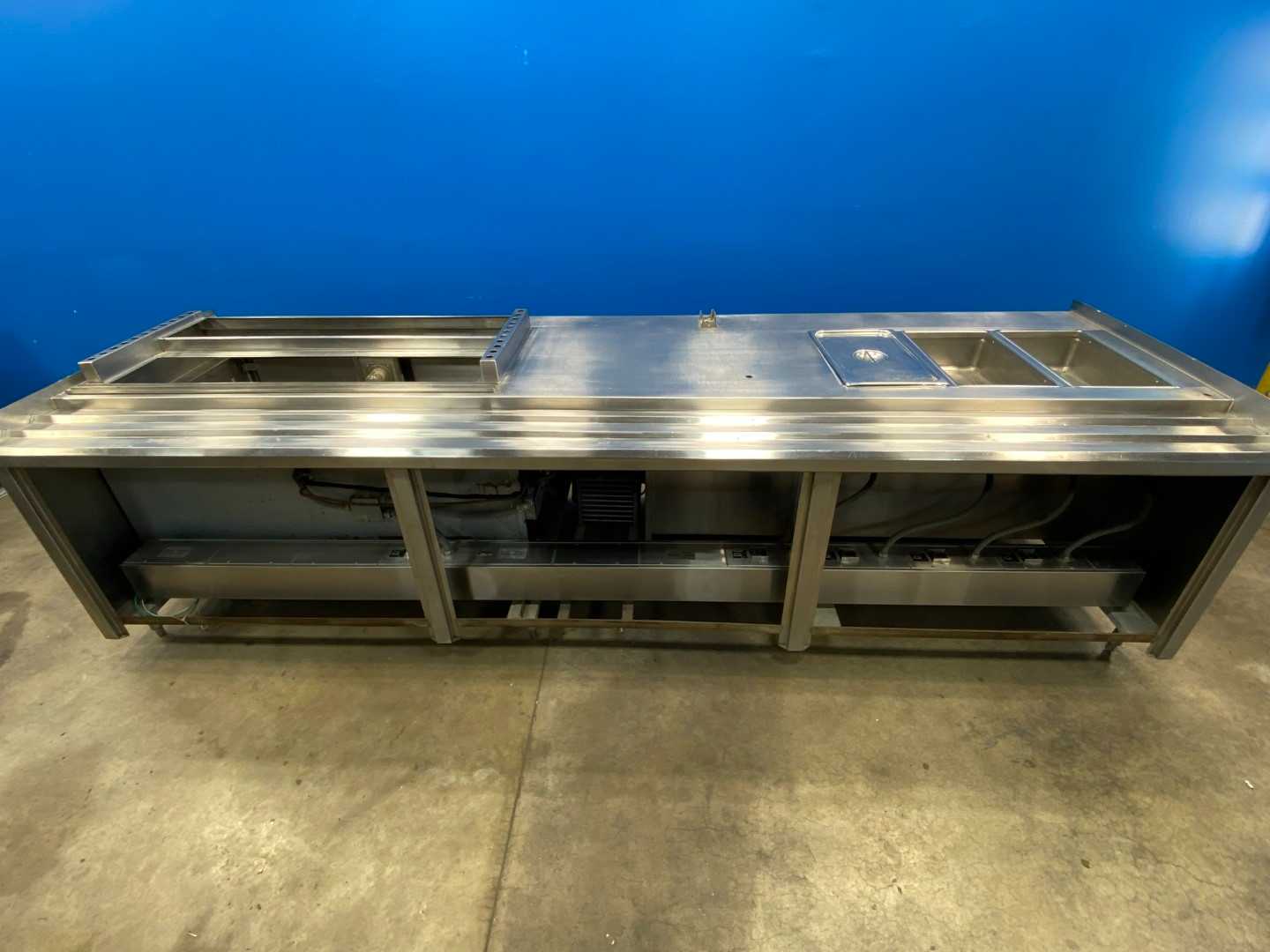 Avtec Hot & Cold Food buffet line serving line