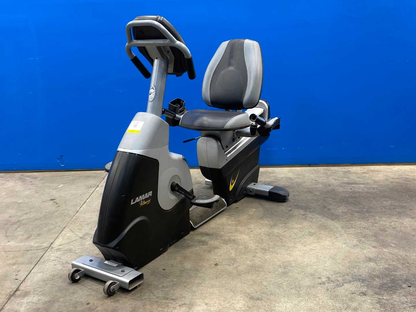 Lamar Fitness Recumbant Bicycle (Works but handle adjustment, broken)