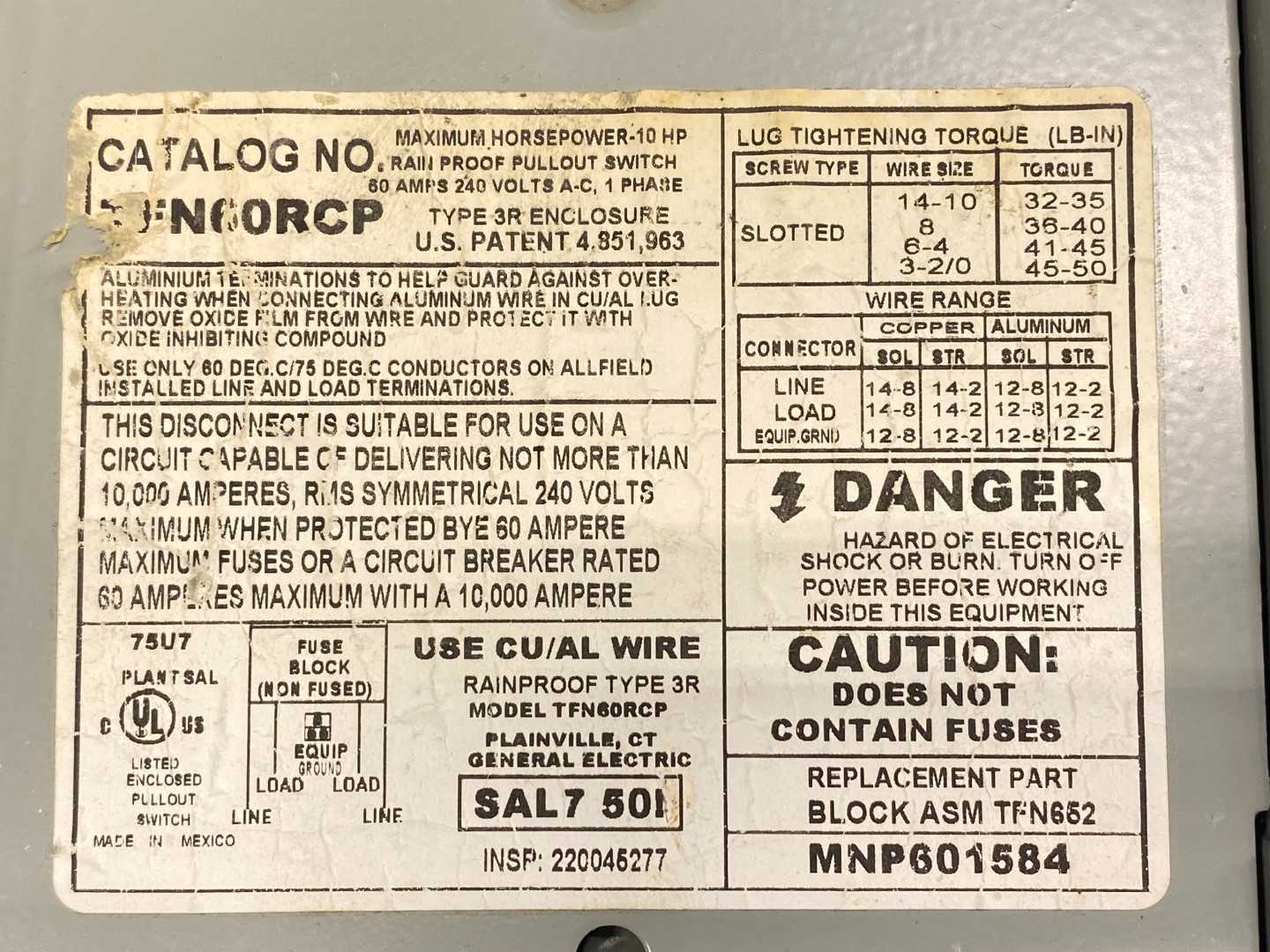 General Electric Pull Out Switch TFN60RCP 