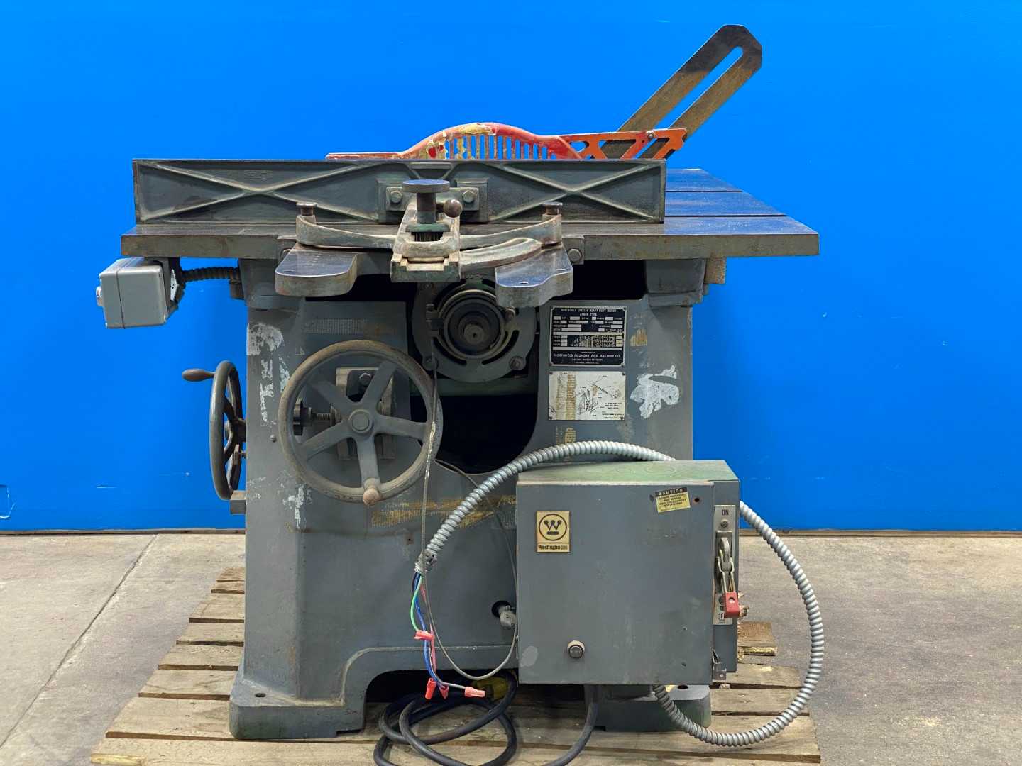 Northfield Model 4 Circular Saw - 5 HP, 3460 RPM, 3-Phase - Heavy-Duty Industrial Cutting Tool