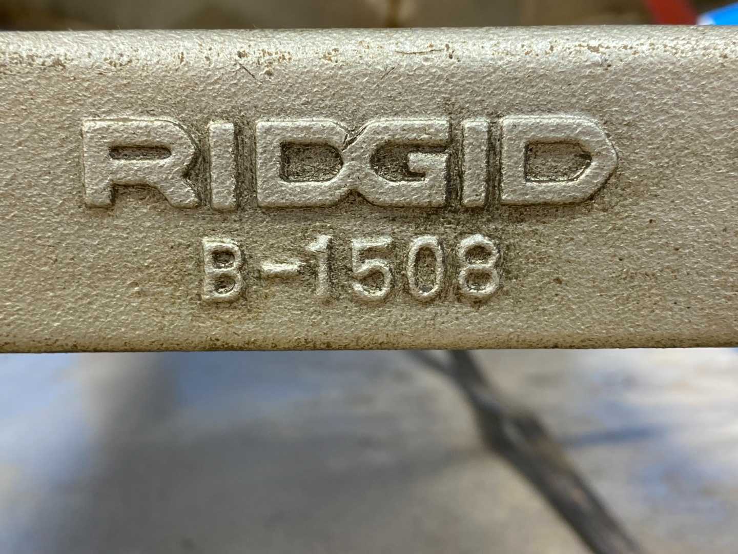 Ridgid 802 Pipe Threader Machine (With Hundreds of Dies)