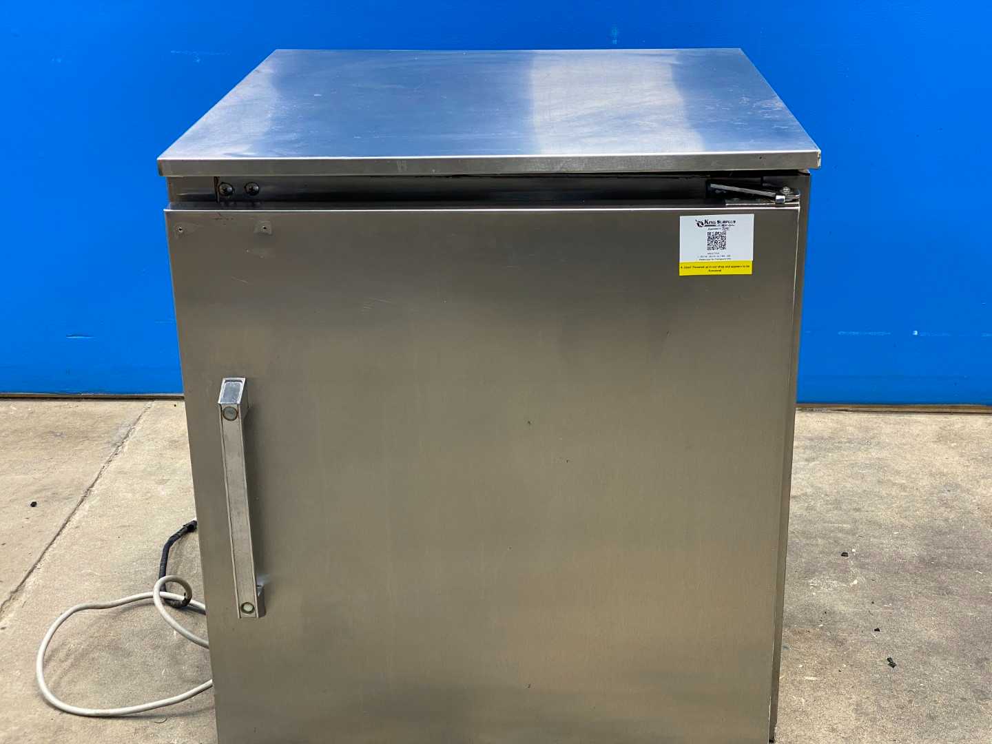 Star Metal Company  R-6-E Stainless Steel Fridge R12 (Needs Freon)