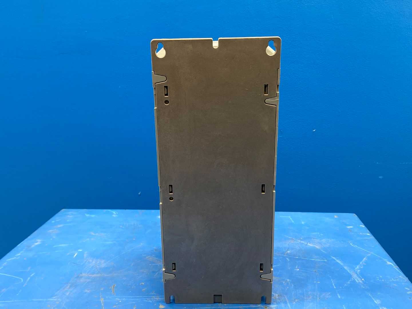 Danfoss 134F9366 CDS303P15KT4P20H2 20HP Compressor Drive Frequency converter 