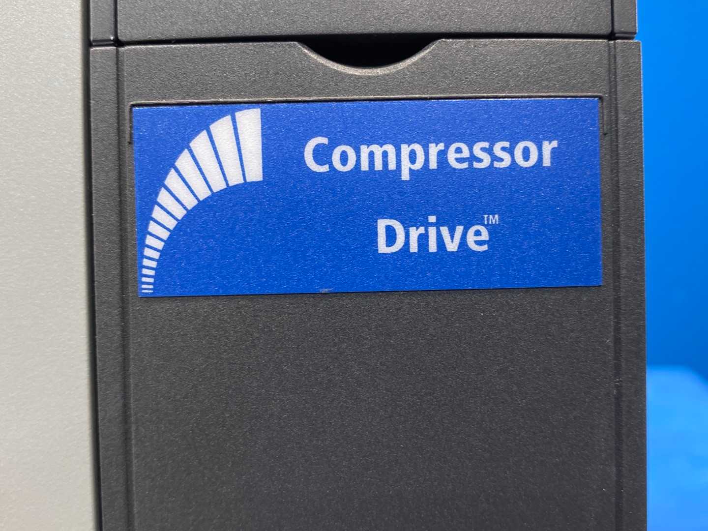 Danfoss 134F9366 CDS303P15KT4P20H2 20HP Compressor Drive Frequency converter 