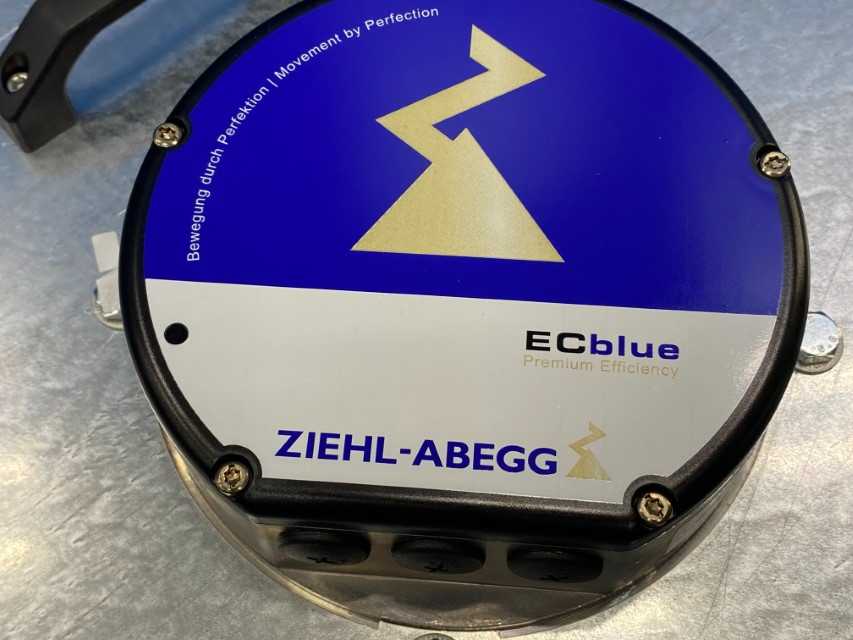 ZIEHL-ABEGG EC Blue Centrifugal Cooling Fan E213826 ZB-155 200-240VAC