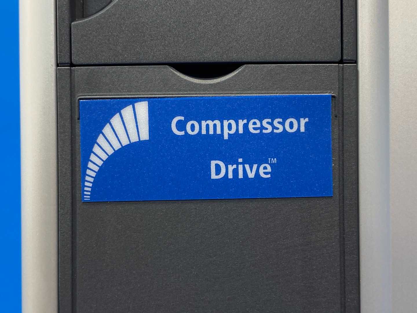 Danfoss 134F9361 CDS303P15KT2P20H2 25HP Frequency Converter  Compressor Drive 