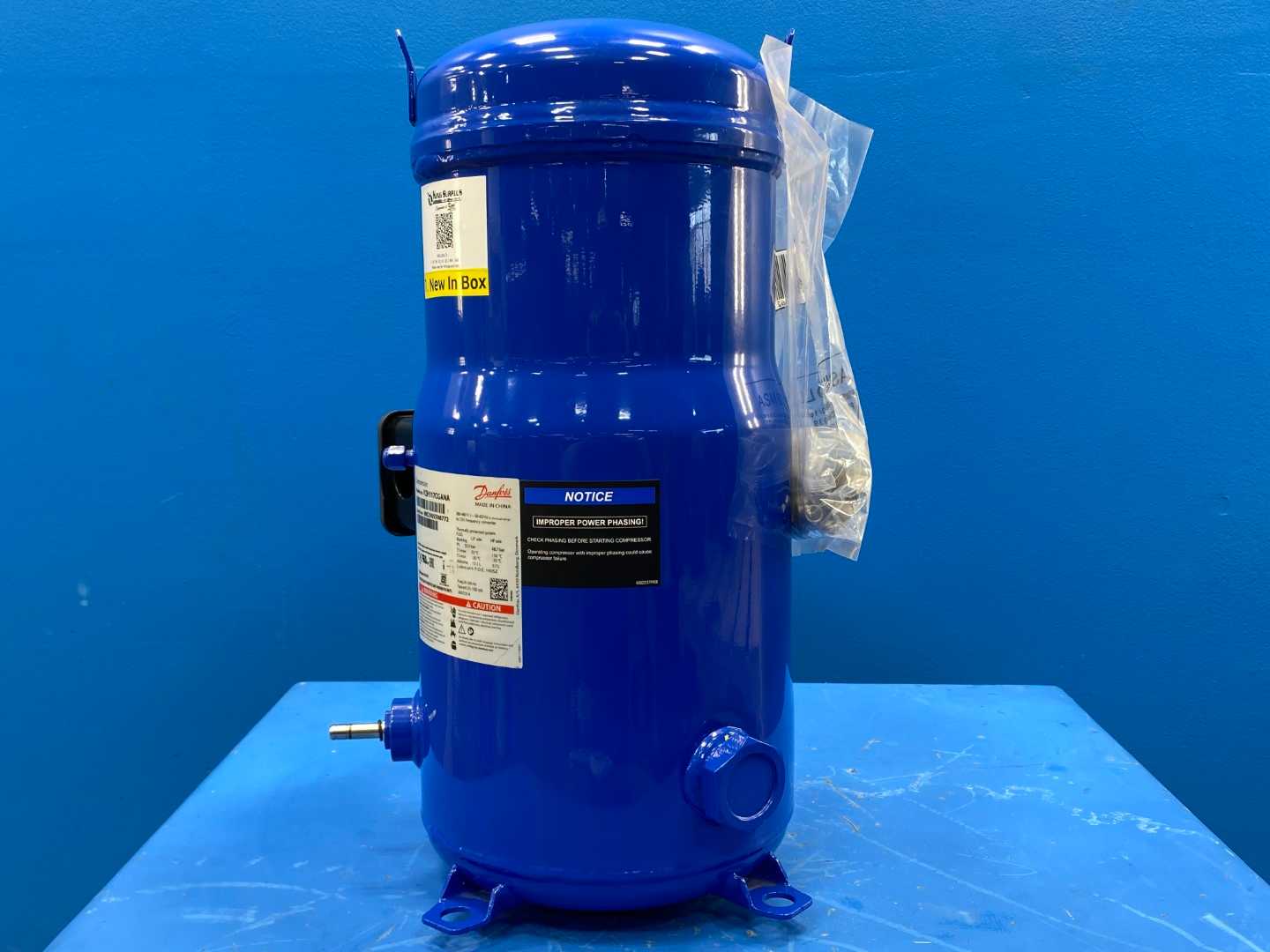 Danfoss Inverter Scroll Compressor VZH117CGANA 120G0226 8Tons