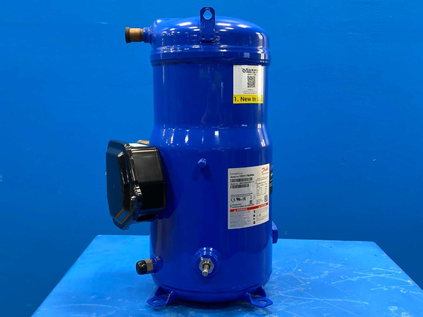 Danfoss Inverter Scroll Compressor VZH117BJDNA 120G0112 (9.75 Tons / 117K BTU)