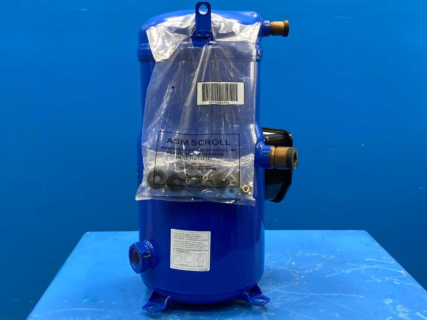 Danfoss Inverter Scroll Compressor VZH117BJDNA 120G0112 (9.75 Tons / 117K BTU)