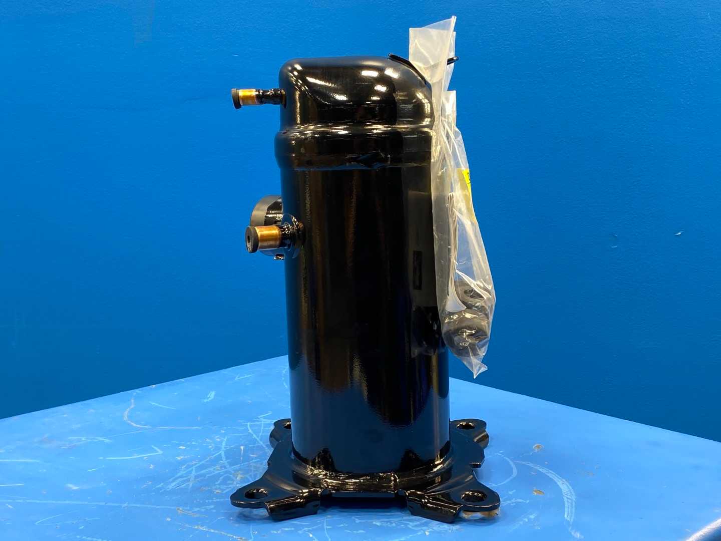 Danfoss Inverter Scroll Compressor HRH032U4LP6 121L1196 (2.67 Tons / 32K BTU)