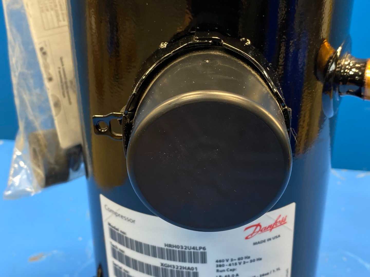 Danfoss Inverter Scroll Compressor HRH032U4LP6 121L1196 (2.67 Tons / 32K BTU)