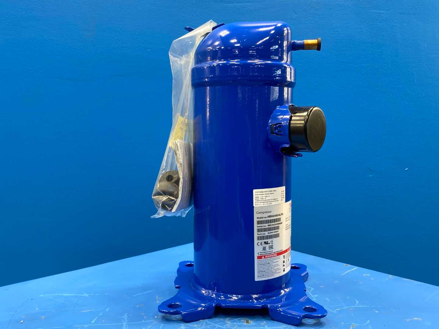 Danfoss Inverter Scroll Compressor HRH040U4LP6 121L1211 (3.3 Ton / 40K BTU)