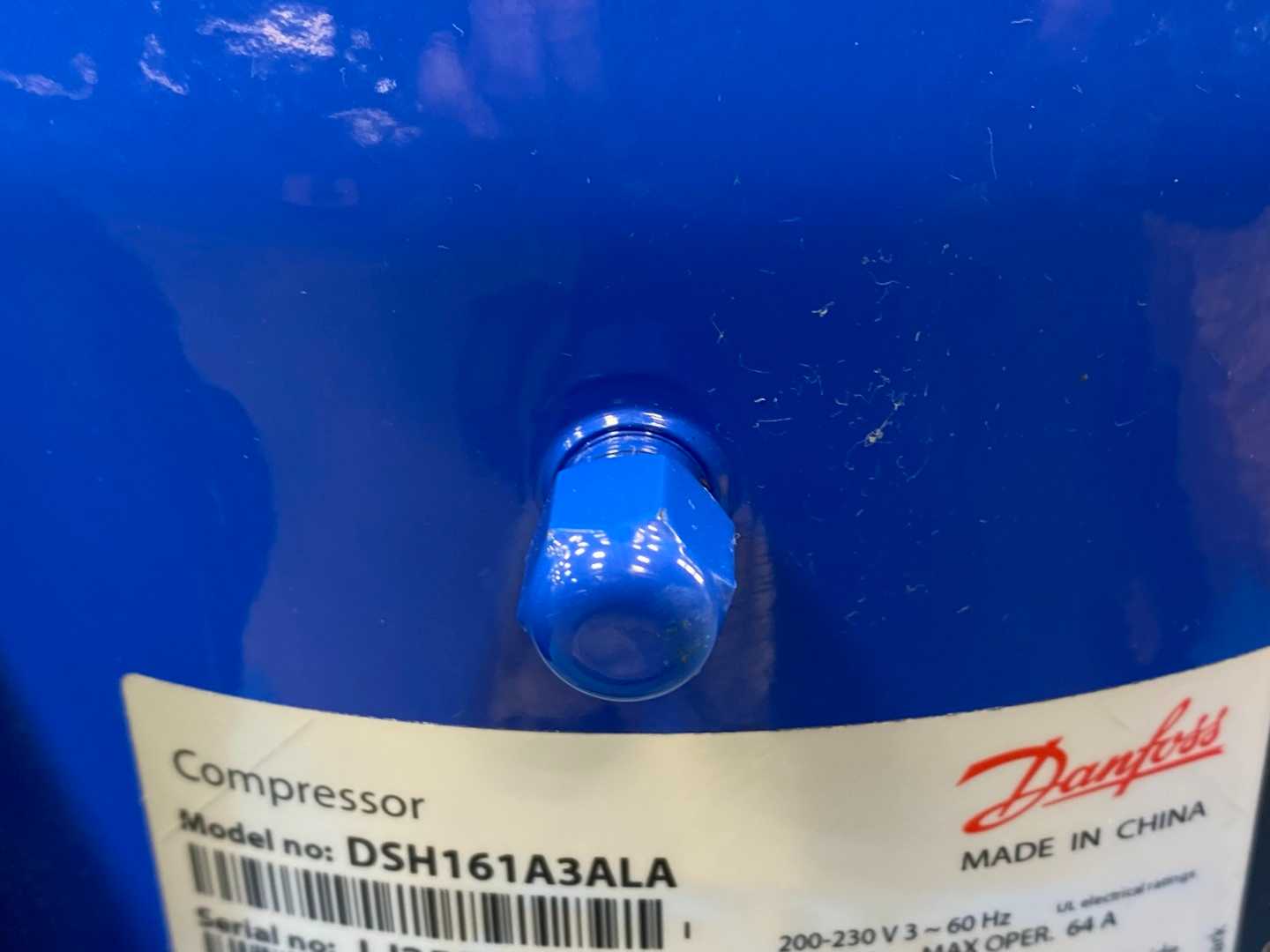 Danfoss Inverter Scroll Compressor DSH161A3ALA 120H1212 (16 tons / 192K BTU)