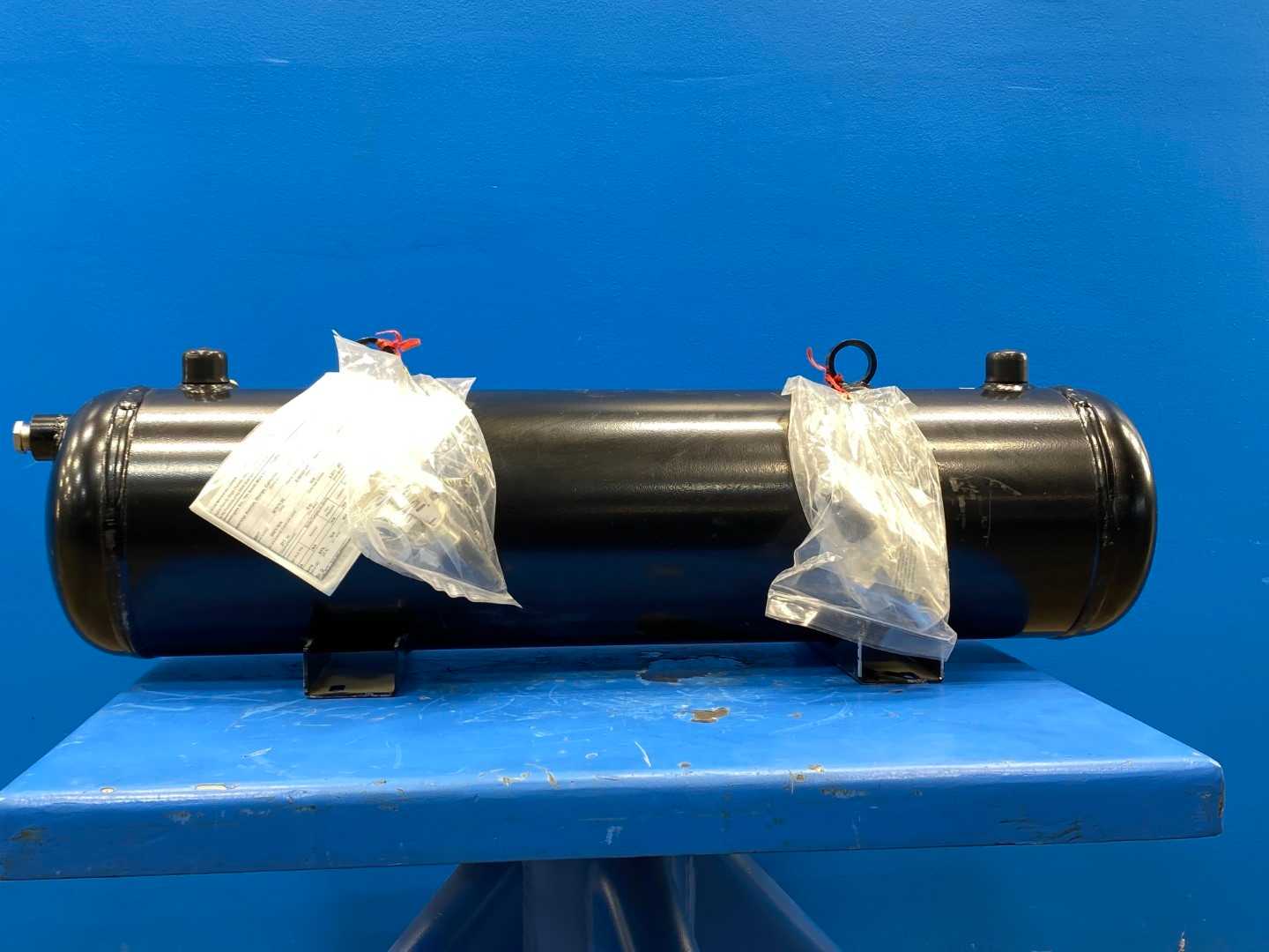 ASMO Horizontal Liquid Refrigerant Receiver S8640P-HP