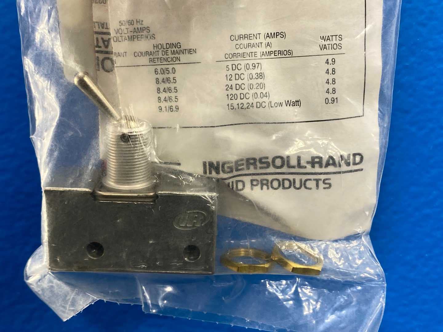 Aro/Ingersoll-Rand 3 Way Mechanically Operated Valve 223-C