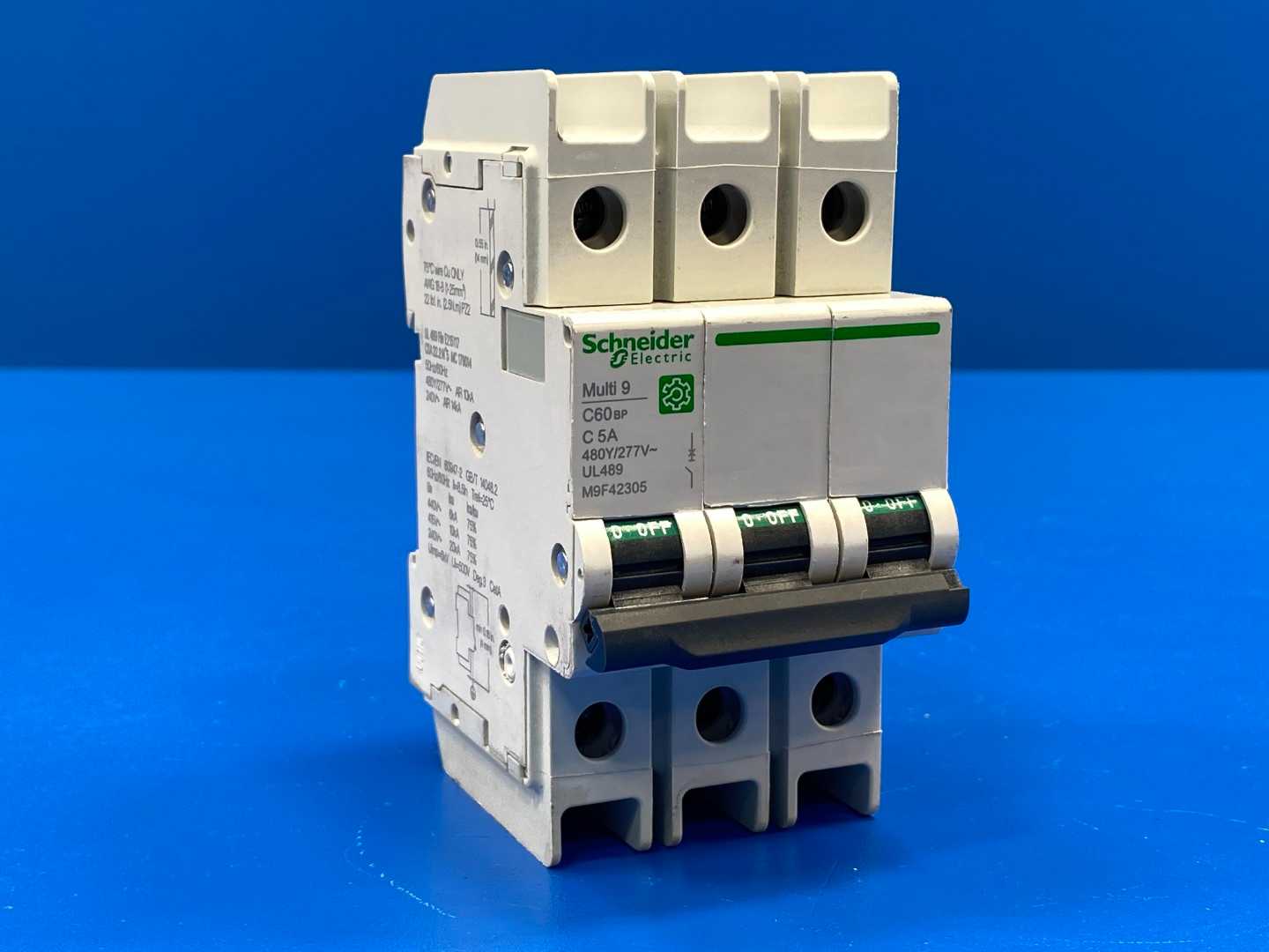 Schneider Electric M9F42305 IEC Circuit Breaker, C60BP Series 5A, 3-Pole