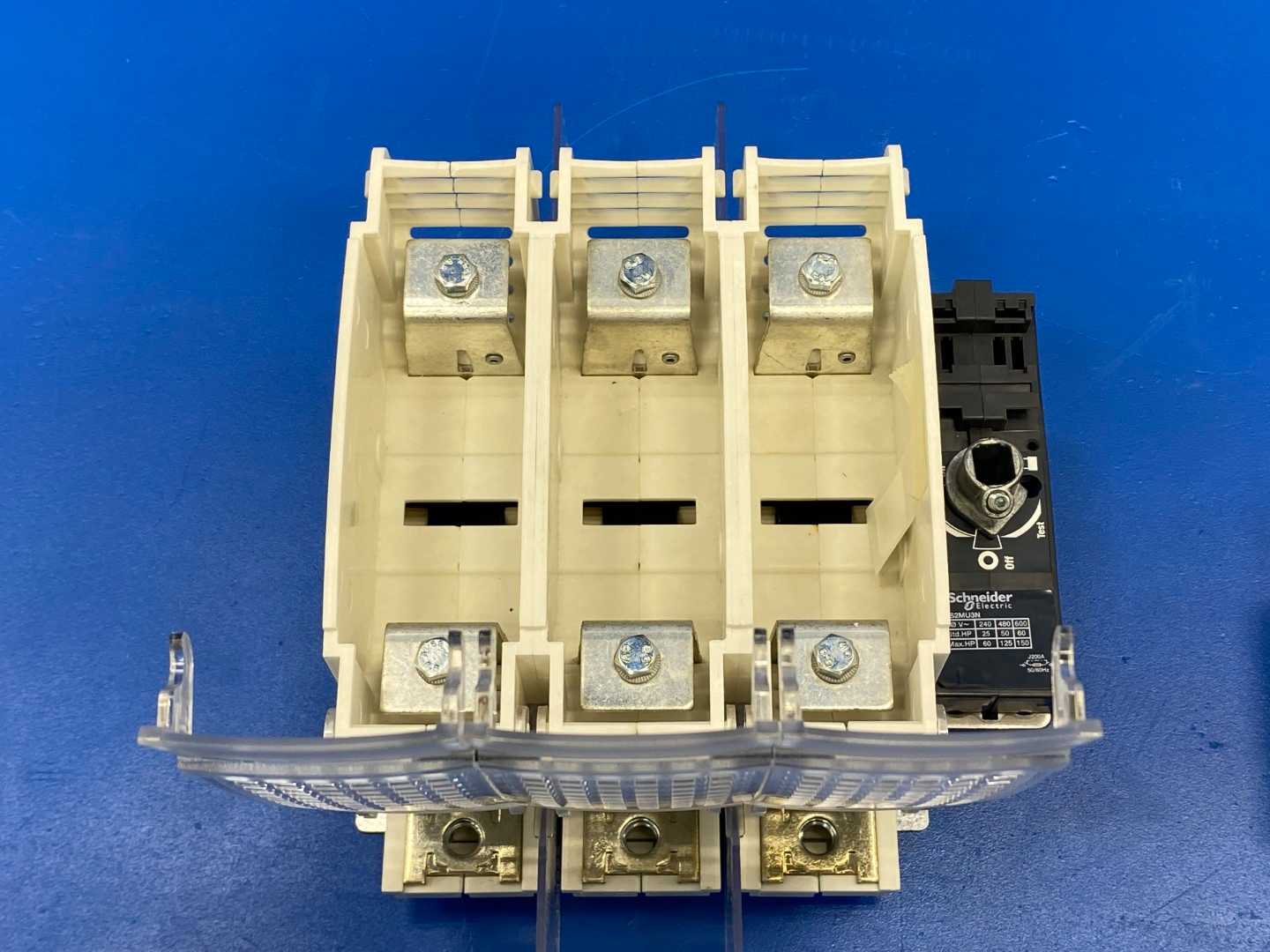 Schneider Electric TeSys Disconnect Switch 600V 200A GS2MU3N