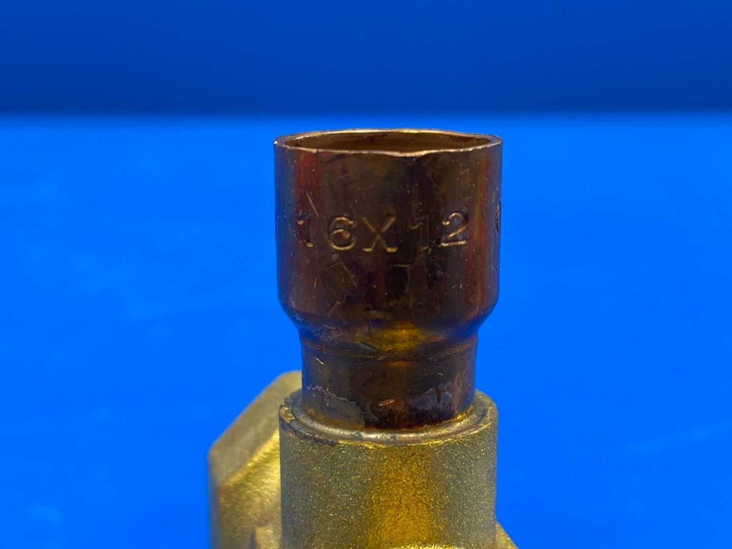 Carel E2V35SSM00 Electronic Expansion Valve - 5/8" x 5/8" - Precision Refrigeration & HVAC Control