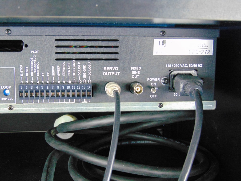 Labworks SC-121/PA-141/ET-140 Shaker - Includes Sine Server Controller - Precision Vibration Testing System