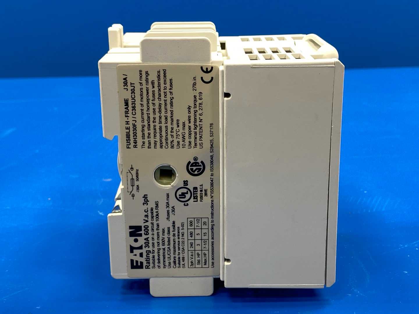 Eaton Fusible Rotary Disconnect R4H3030FJ, 30A, 3pole, 600VAC, H Frame